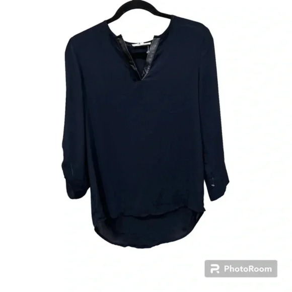 🍁 41 Hawthorn navy blouse with faux leather detail XS - Picture 1 of 8